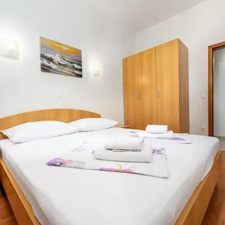 Apartmán Akmadzic