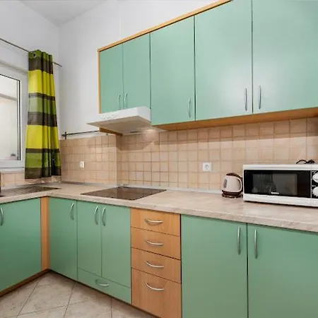 Akmadzic Apartmán
