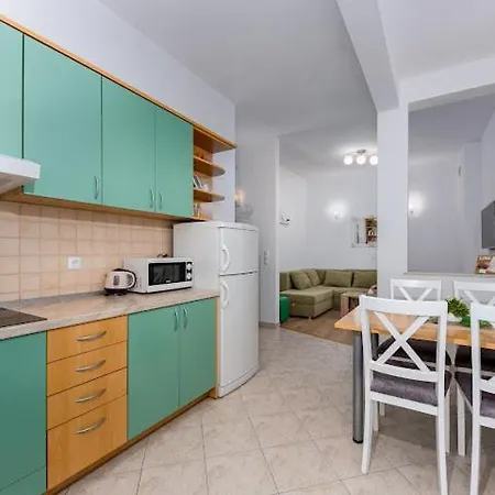 Akmadzic Apartmán Makarská