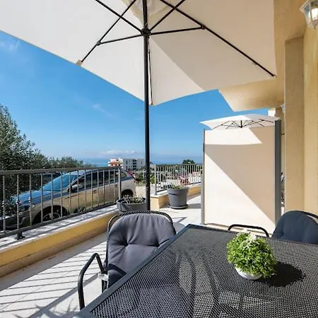 Apartmán Akmadzic Makarská