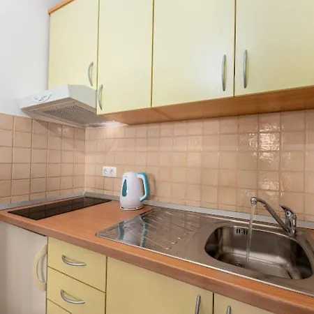 Akmadzic Apartmán Makarská
