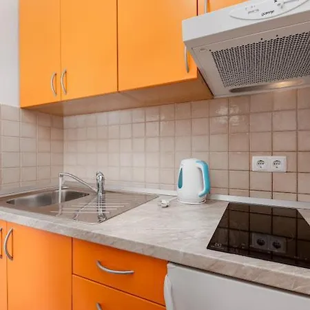 Akmadzic Apartmán *