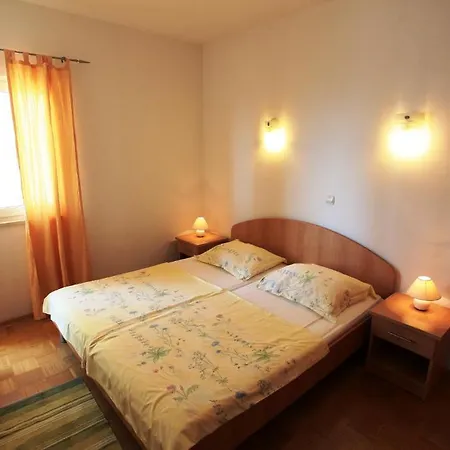 Akmadzic Appartement Makarska