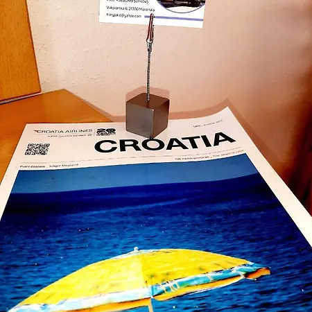 Akmadzic Appartement *