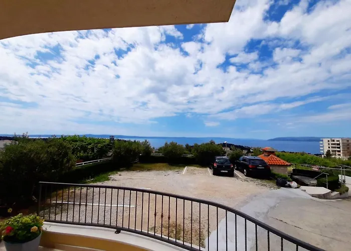 Akmadzic Apartamento Makarska