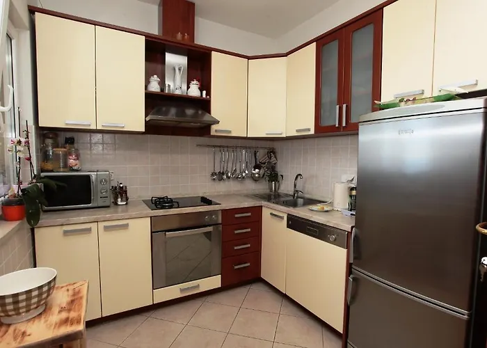 Apartamento Akmadzic Makarska