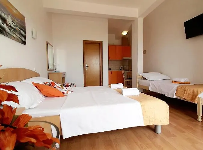 Apartamento Akmadzic Makarska